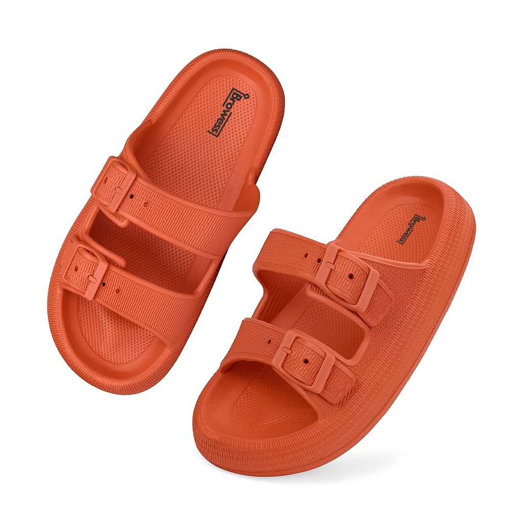 Slides / Slippers